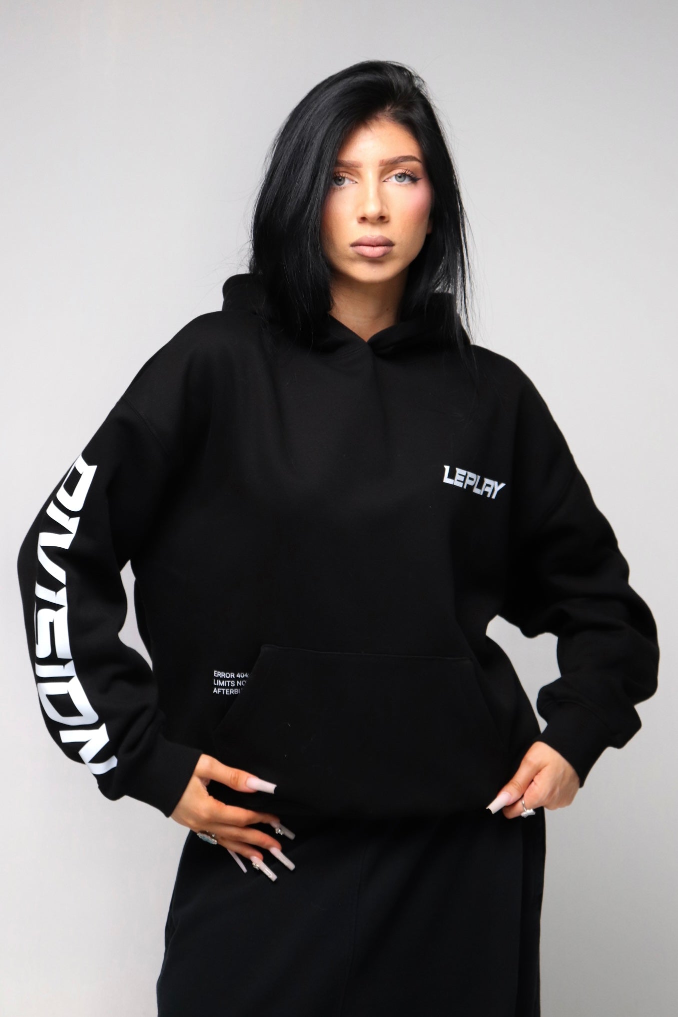 LEPLAY HOODIE- Black
